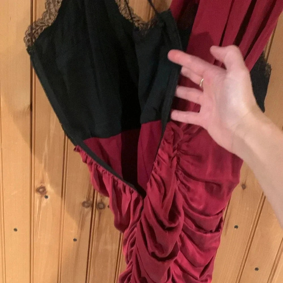 New ALICE+OLIVIA Bianca Asymetrical mini dress - Picture 2 of 7